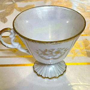 Vintage ROYAL SEALY  WHITE Pink GOLD ACCENTS PORCELAIN IRIDESCENT Cup